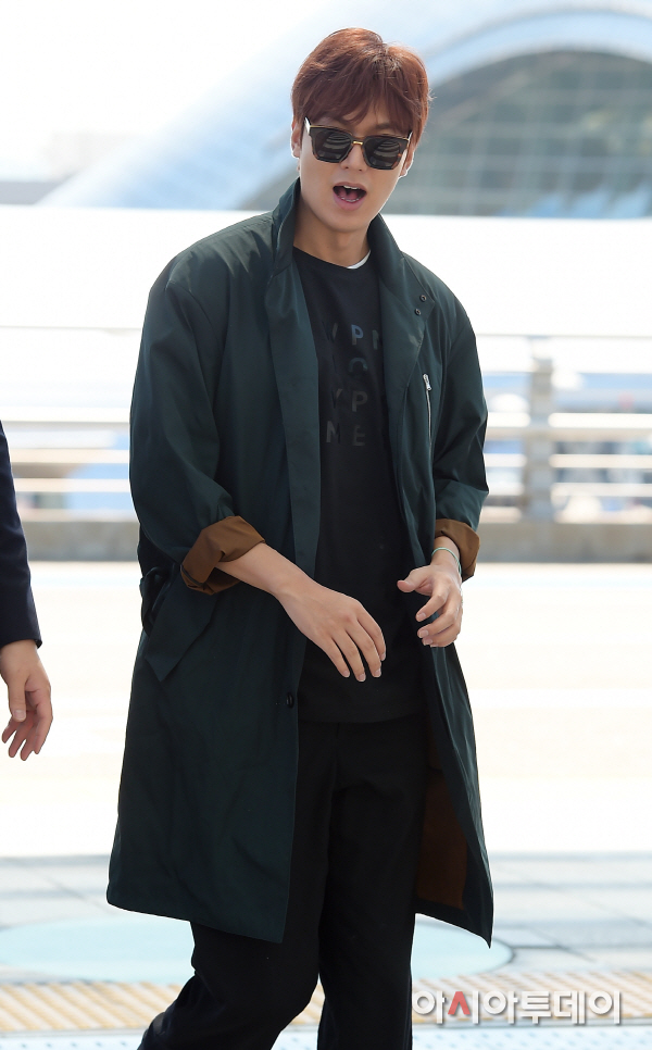 감탄 이미지