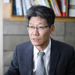 김윤철 교수