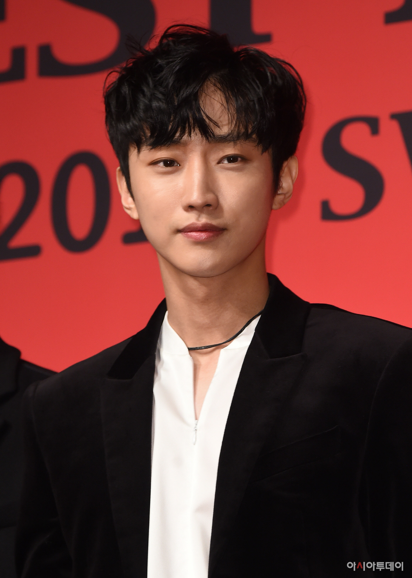 [포토]B1A4, 진영 ‘만찢남 포스’ - 아시아투데이 [포토]B1A4, 진영 ‘만찢남 포스’