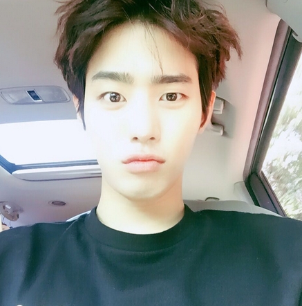 헝클어진머리 이미지