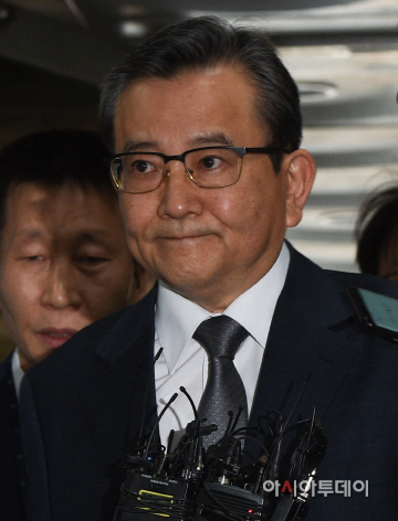 [포토]김학의, '굳게 다문 입'