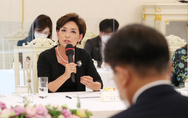 영킴 이미지