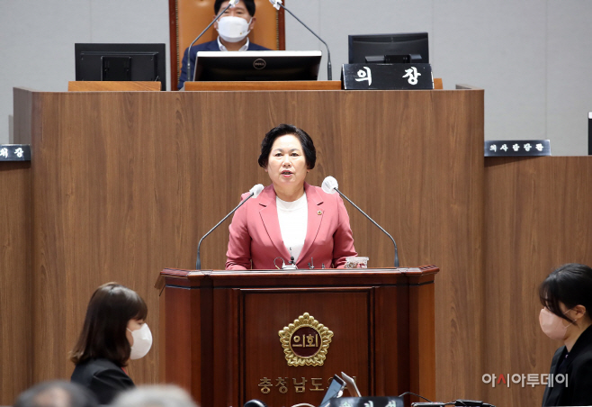 충남유리 이미지