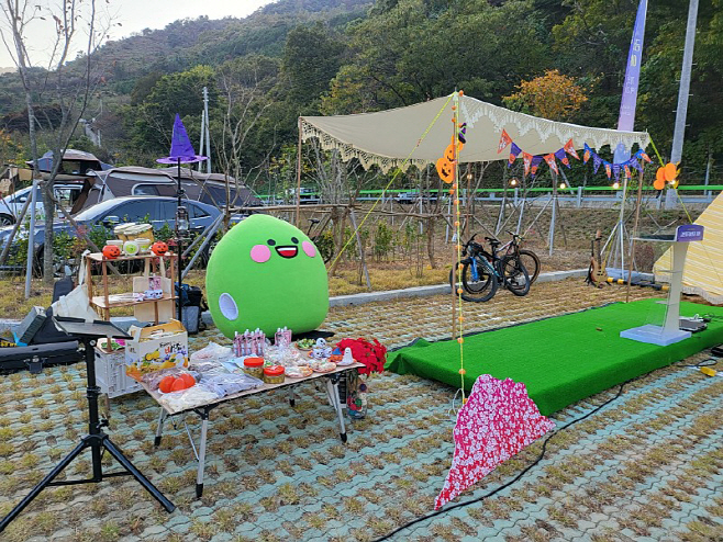 금천계곡 야영장 이미지