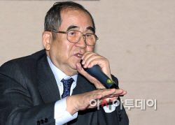 이수성 前 국무총리, 한국해양대 월드비전 특강