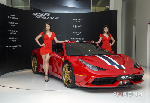 [페라리] 458 스페치알레 출시 2