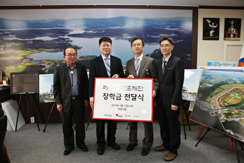 목훈장학증서전달식
