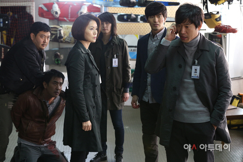press_still_10