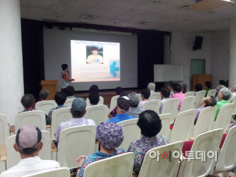 더위 관리 이렇게 하세요(노인폭염대비 교육) 관련사진