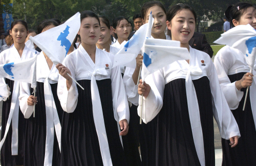 북한 응원단, 인천AG에 응원 참여