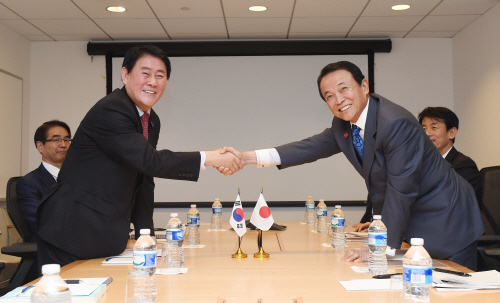 최경환 아소다로