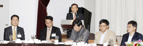 국방부 장관 부장단 설명회