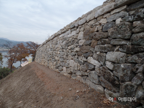 공산성붕괴성벽복구