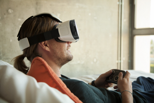 VR2