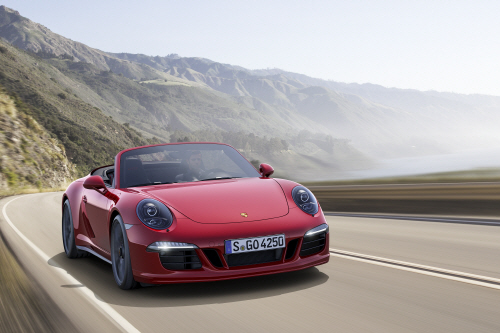 911 카레라 GTS 카브리올레