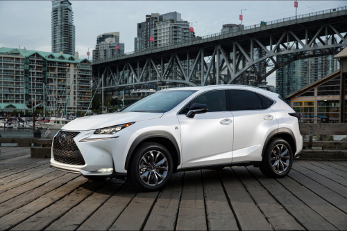 NX200t F Sport (2)