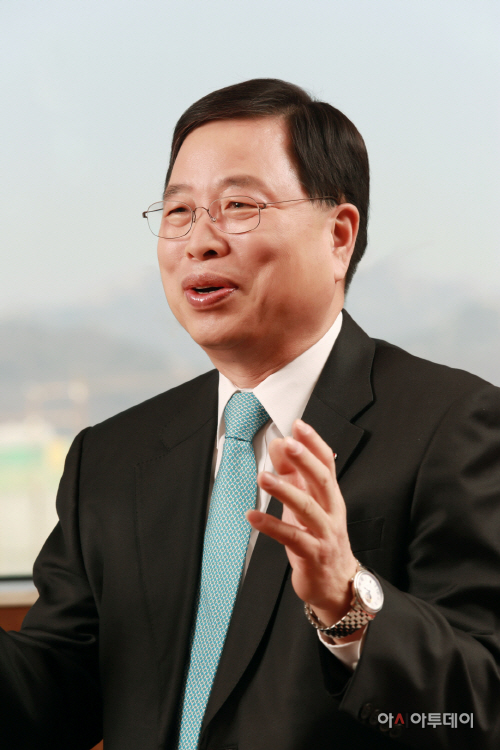 LG화학 CEO 박진수 부회장_인터뷰_1