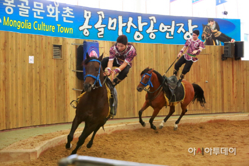 대한민국_유일의_몽골_전통_예술공연_개막