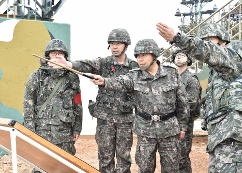 정호섭 해군 총장 북방한계선 점검
