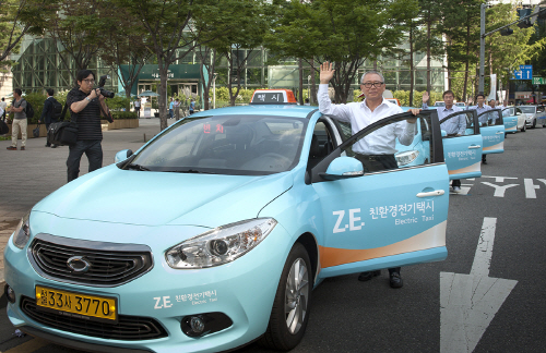 서울시 전기택시 르노삼성 SM3 Z E 5