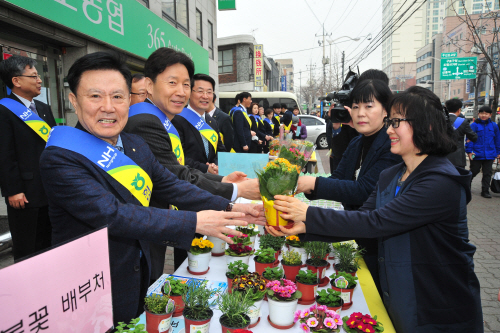 20150317봄맞이가두캠페인사진1