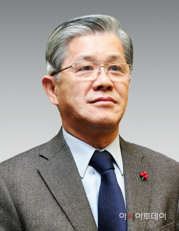 최신원회장님