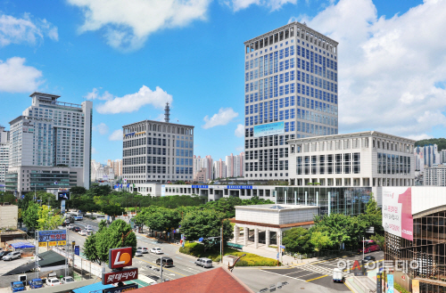 부산시, 경력직·중장년&지역맞춤형 일자리박람회 동시 개최