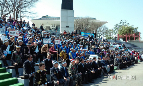 진주시, 천안함 피격 5주기 기념식-‘태극기 달기’캠페인 실시