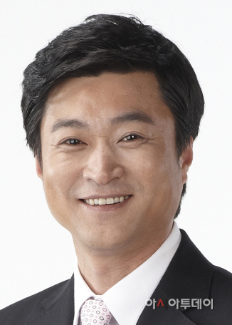 신민철