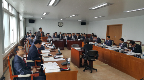 기획경제위원회 조례안 및 예산심사
