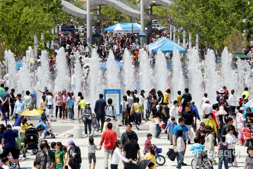 렛츠런파크 부산경남, 말(馬)테마 봄꽃축제 8~24일 개최