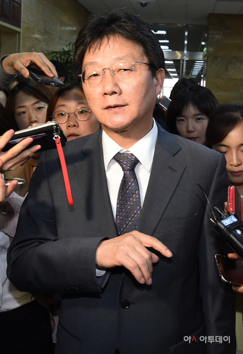 여야 원내대표 긴급회동