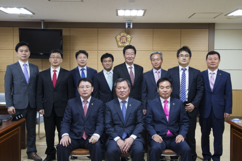 결산검사위원단체사진