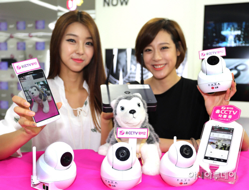 0912 LG유플러스, ‘홈CCTV 맘카 2’ 출시(가로)