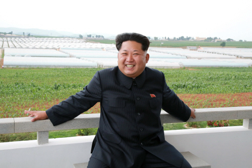 북한 김정은, 장천남새전문협동농장 현지지도