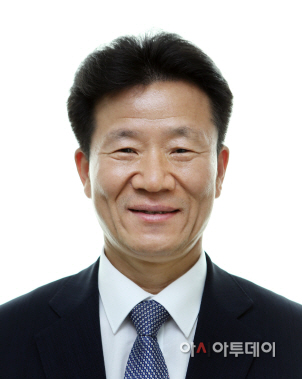 한연희 가평부군수 반명함1