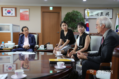 특별전시회 관련 홍준표지사면담