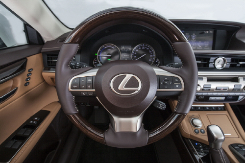 Lexus 2016 All New ES300h_Interior (16)