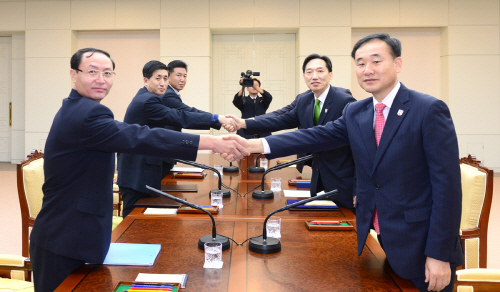 남북, 내달 금강산서 이산가족 상봉 개최 합의