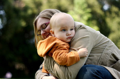 1200px-Happy_Mother's_Day