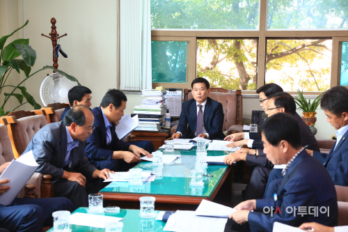 의령 집행부와 의회간 정책 간담회
