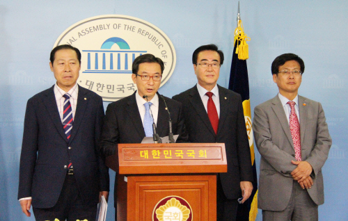 사진설명/8일 국감을 통해 '서울외곽순환도로 통행료 인하'와