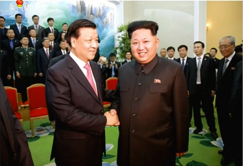 북한 김정은, 중국 서열5위 류윈산과 회동<YONHAP NO-2008>
