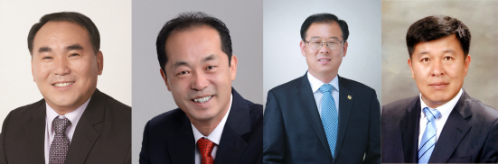 좌측으로부터 김종길 시의원, 박길서 시의원, 이희창 시의원,
