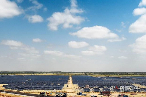 로하다이켐 27.5MW 태양광발전소 사진