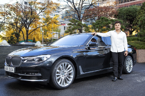 BMW 코리아, 추신수 선수 의전 차량 지원 (1)