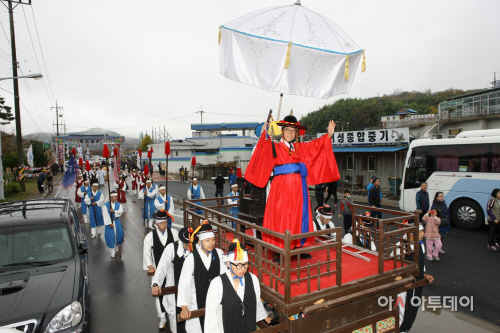 사천시, 특색있는 '비봉내 축제' 성황