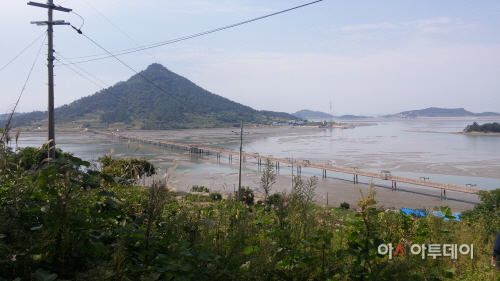 반월도 큰산