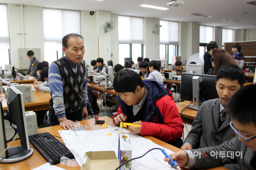 보도자료(교육기부진로체험)20151120(사진)