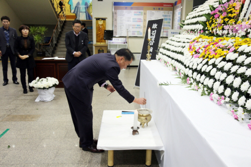 안성시, 고 김영삼 전 대통령 분향소 운영